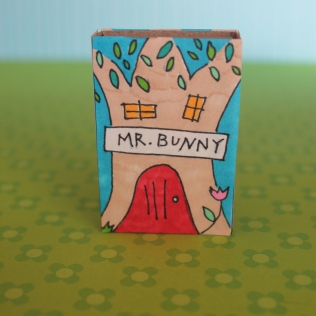 Mr. Bunny Matchbox 824